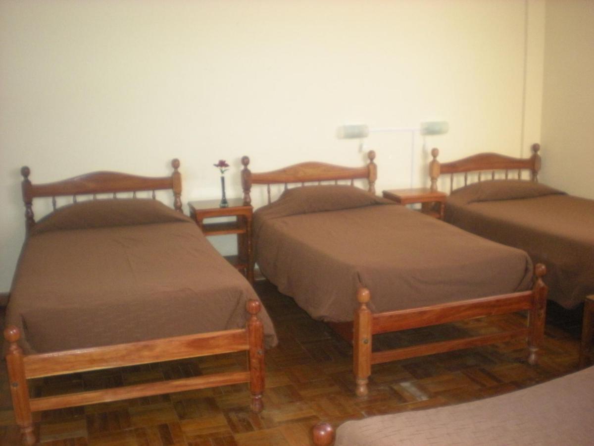 Julia Plaza Hotel Уюні Номер фото