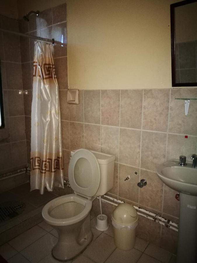 Julia Plaza Hotel Уюні Екстер'єр фото